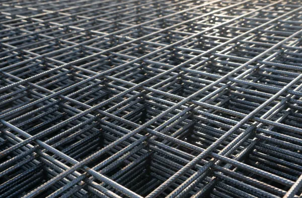 Wire Mesh 6"x 6"-10/10 W1.4/W1.4 Black 5' x 10' Sheets RED
